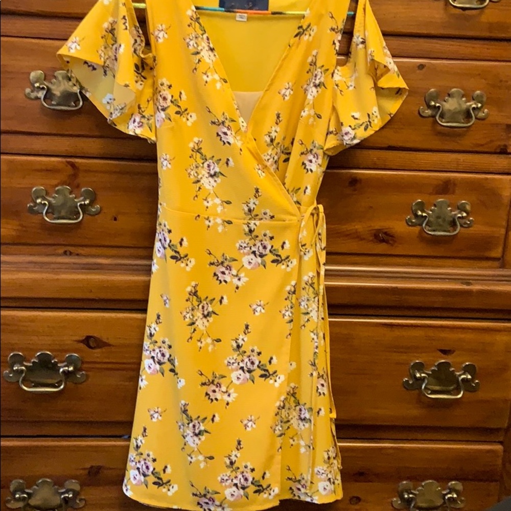 yellow floral dress